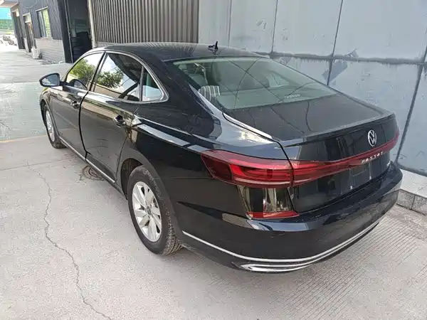 Volkswagen Passat 2024