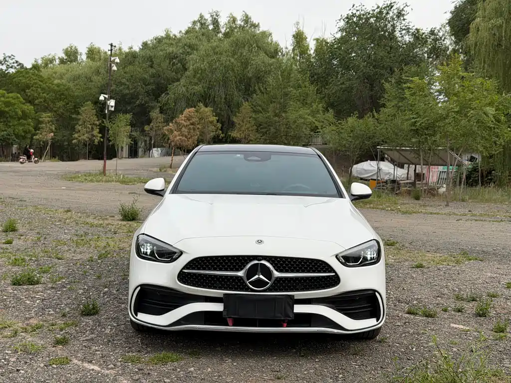 Mercedes-Benz C-Class 2022 — фото 2