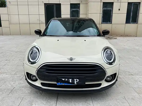 MINI Clubman 2022