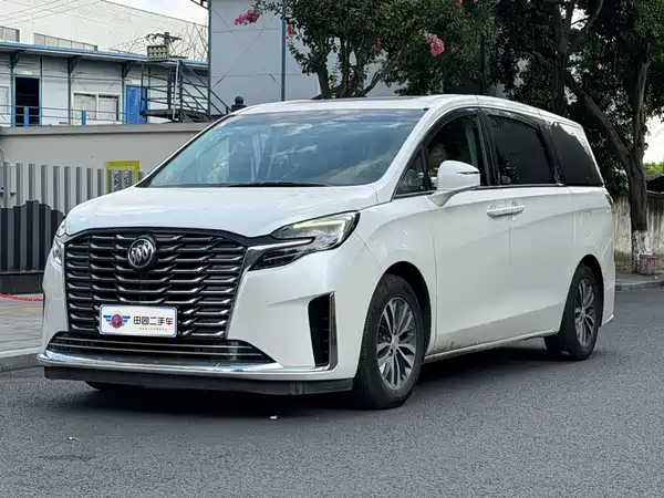 Buick GL8 2021
