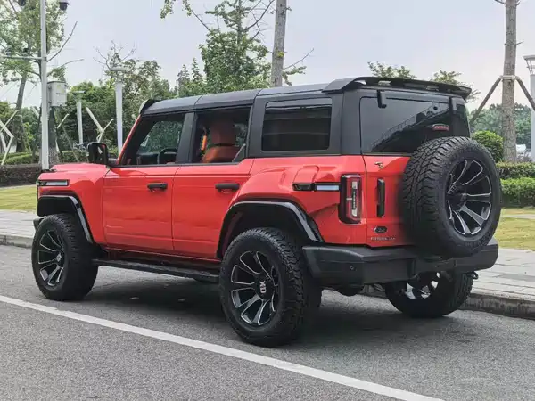 Ford Bronco 2025