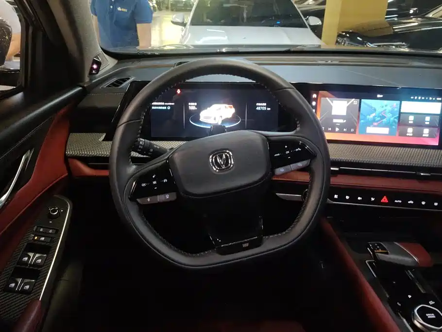 Changan CS75PLUS 2022 — фото 15
