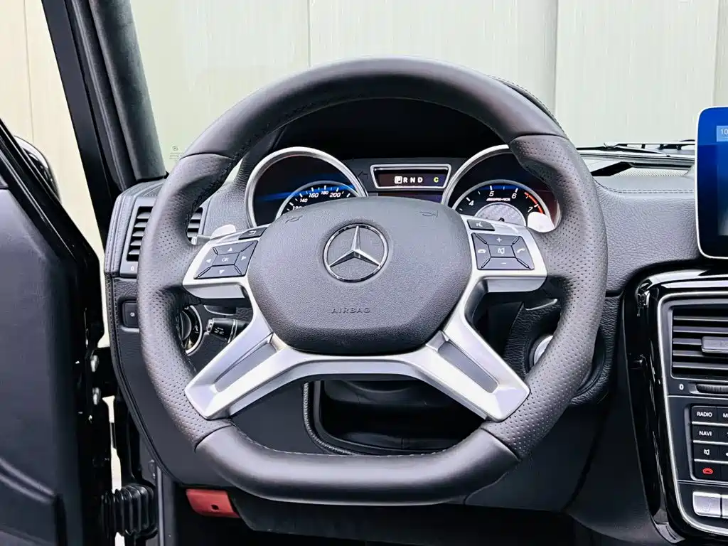 Mercedes-Benz G-Class AMG 2017 — фото 10
