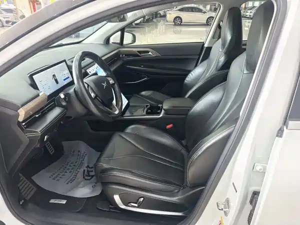 XPeng P5 2022