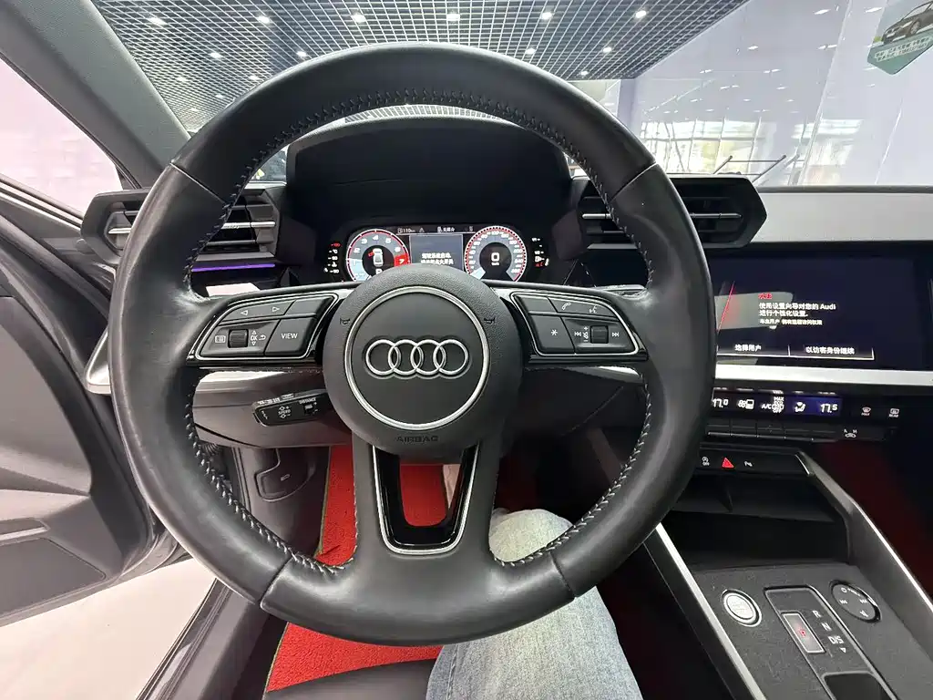 Audi A3 2022 — фото 10