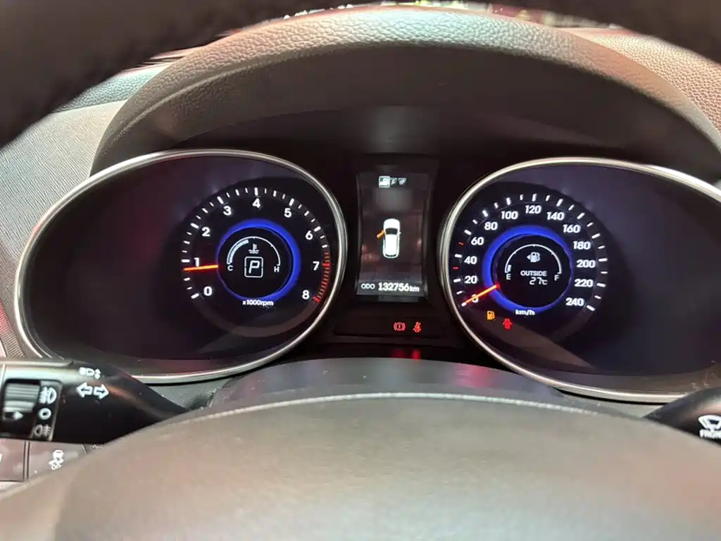 Hyundai Santa Fe 2015 — фото 15