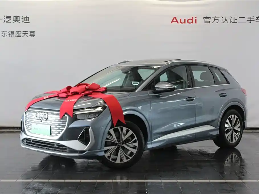 Audi Q4 e-tron 2025 — фото 3