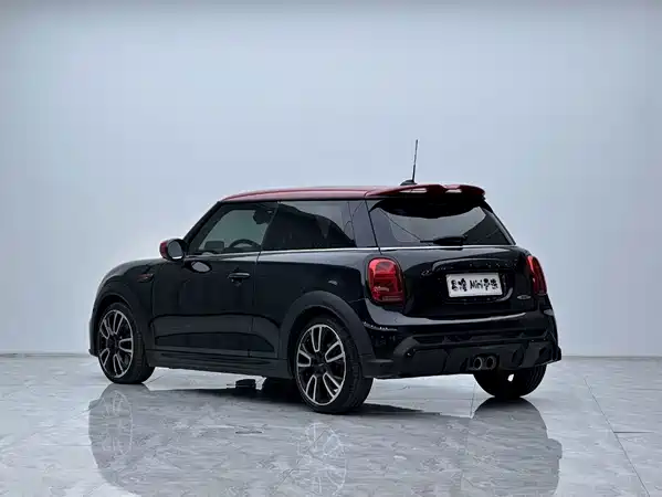 MINI JCW 2022
