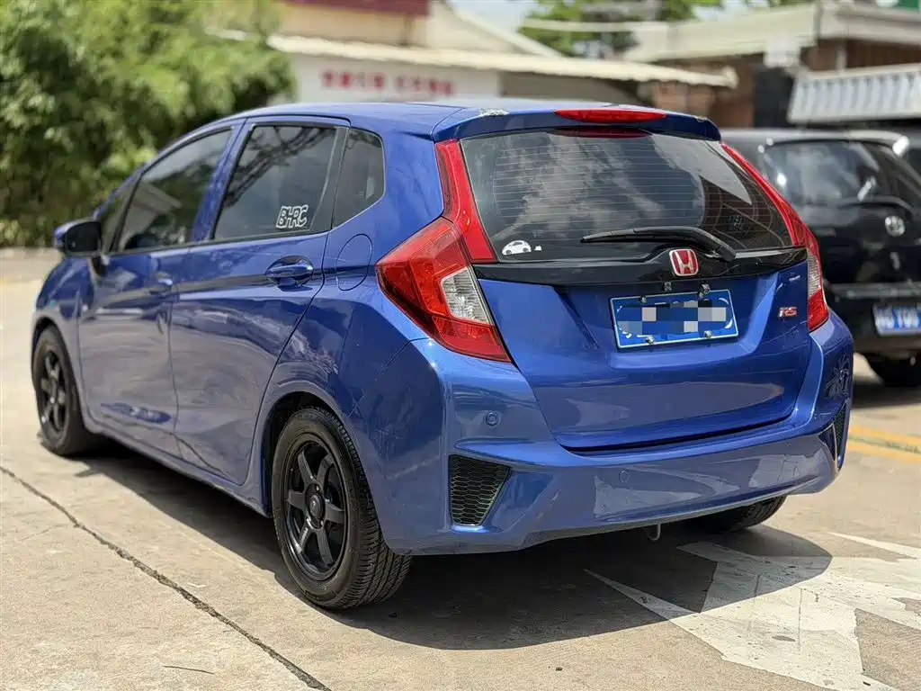 Honda Fit 2015 — фото 7