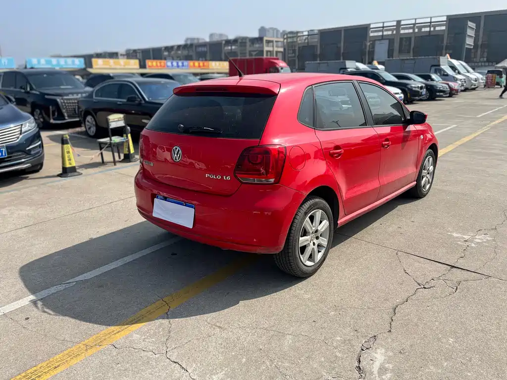 Volkswagen Polo 2014