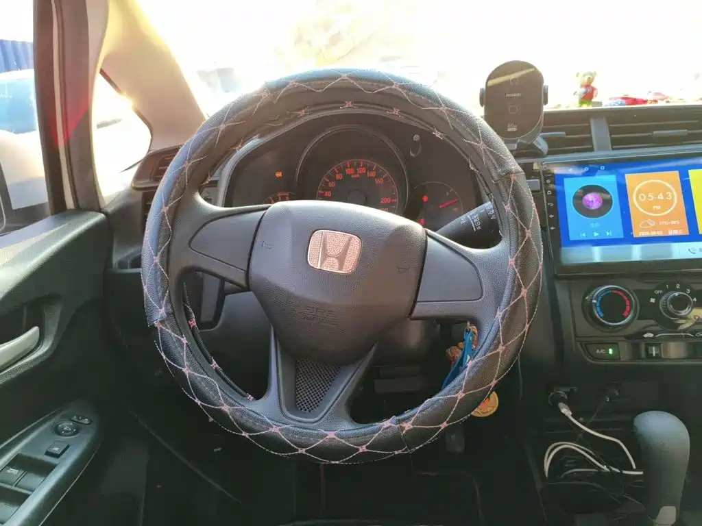 Honda Fit 2018 — фото 11