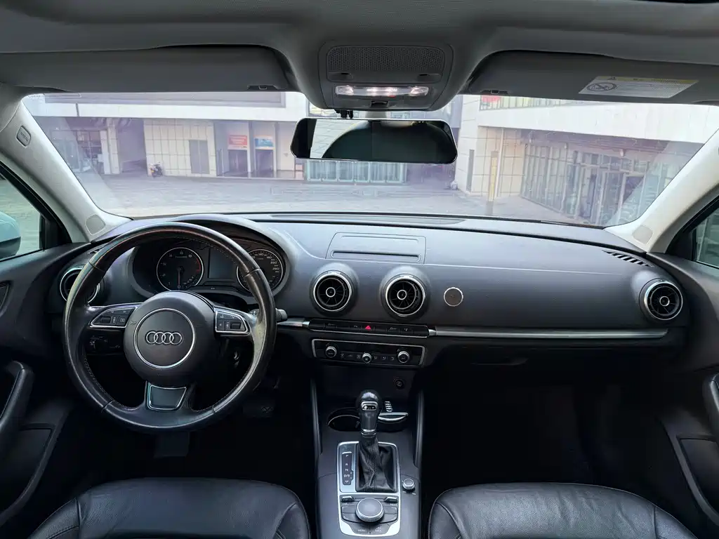 Audi A3 2015 — фото 10