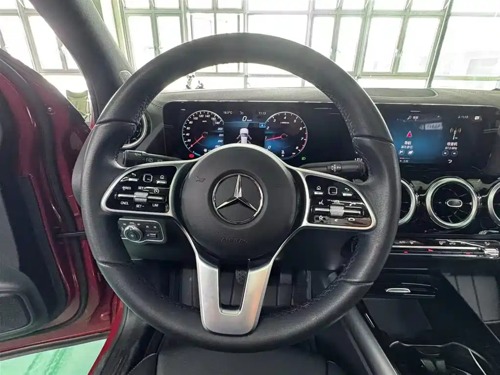 Mercedes-Benz GLA 2022 — фото 9
