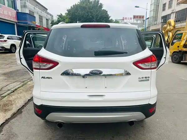 Ford Kuga 2013