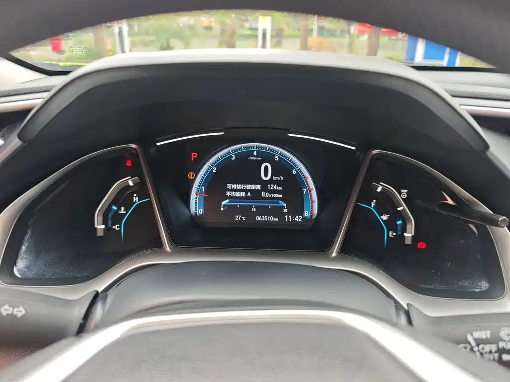 Honda Civic 2020 — фото 17