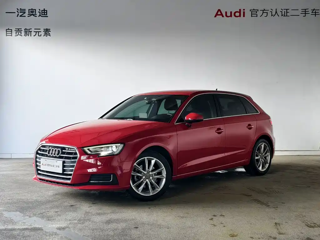 Audi A3 2019 — фото 1