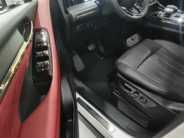 GAC Trumpchi M8 2023
