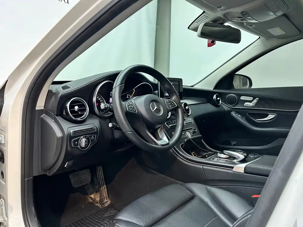 Mercedes-Benz C-Class 2016 — фото 12