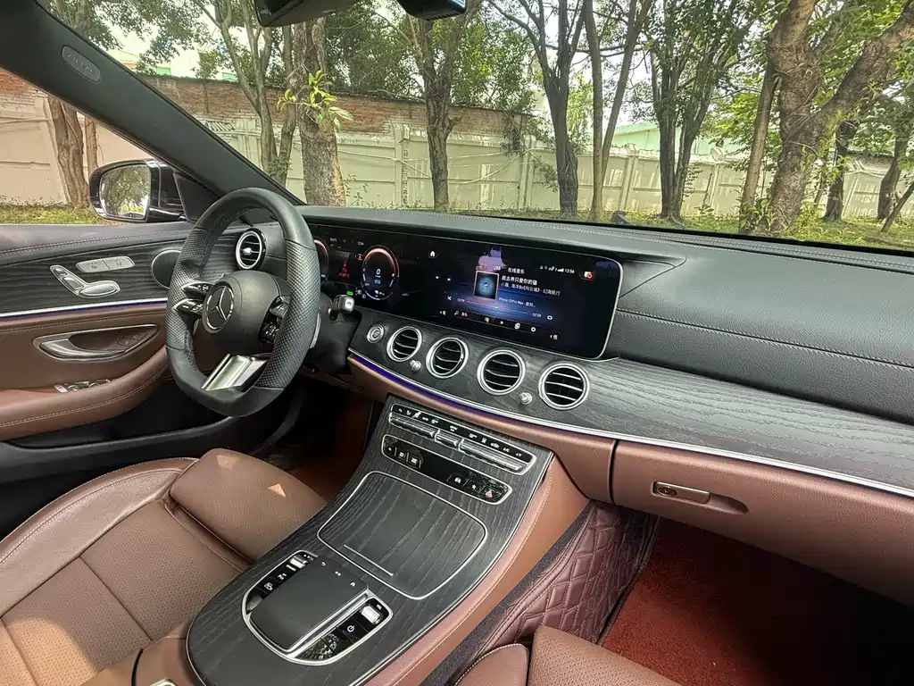 Mercedes-Benz E-Class New Energy 2022 — фото 19