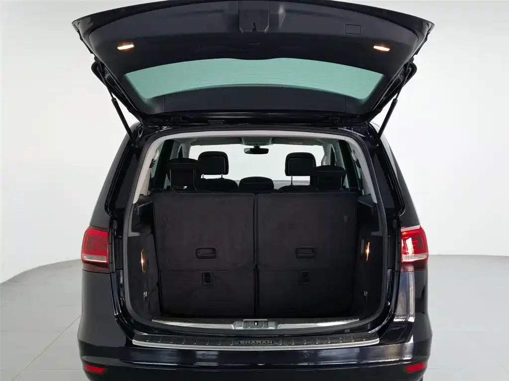 Volkswagen Sharan 2018 — фото 16