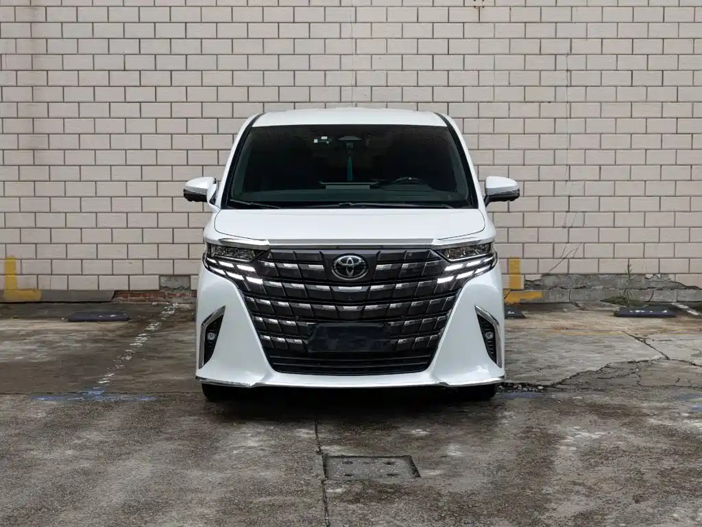 Toyota Alphard 2024 — фото 2