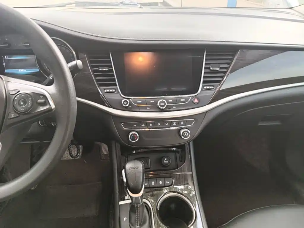 Buick Verano 2019 — фото 13