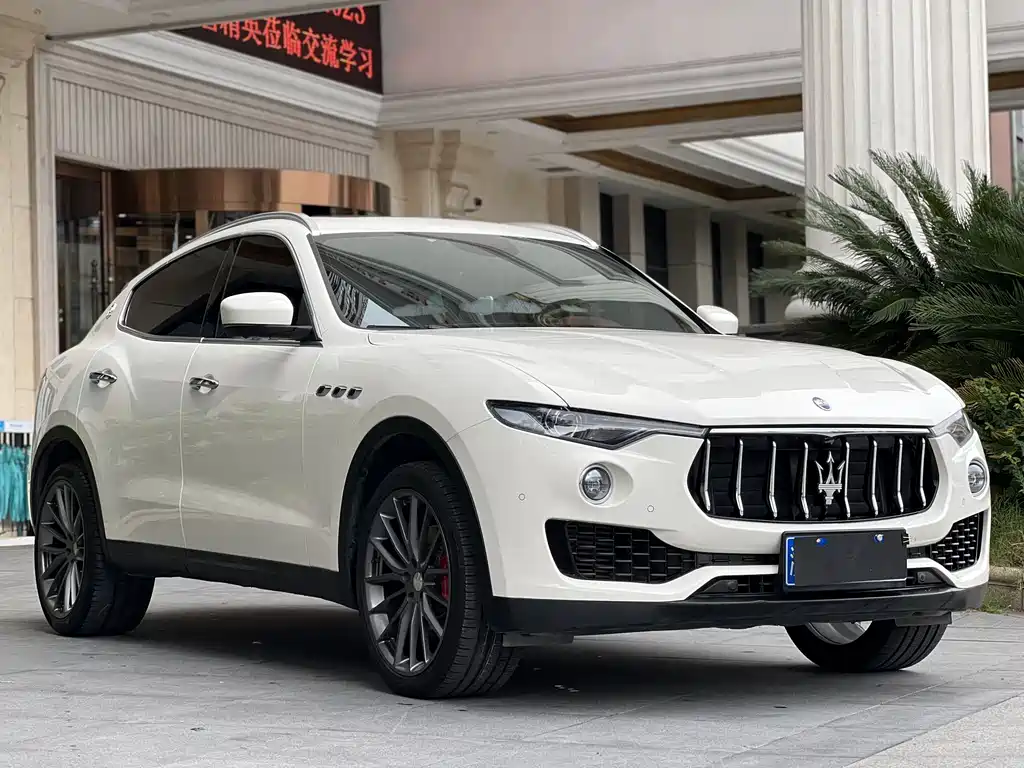 Maserati Levante 2020 — фото 3