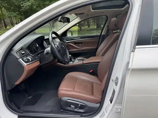 BMW 5 Series 2017