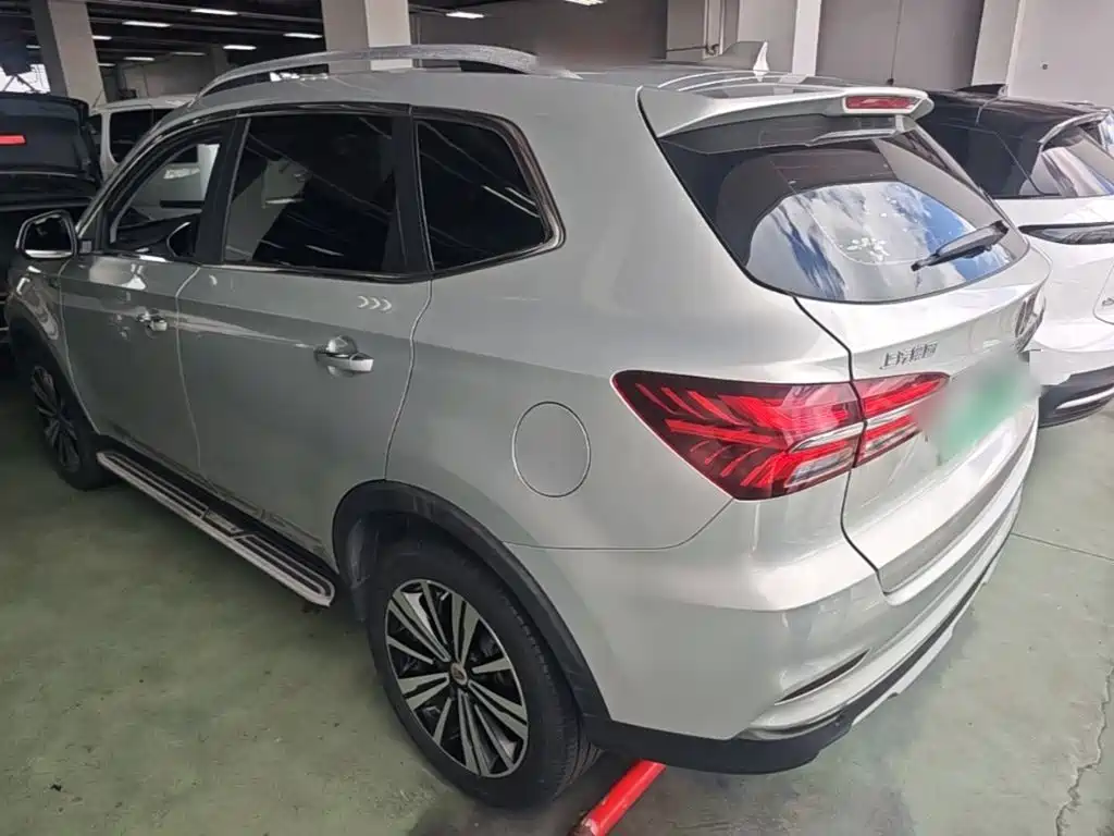 Roewe RX5 New Energy 2020 — фото 5
