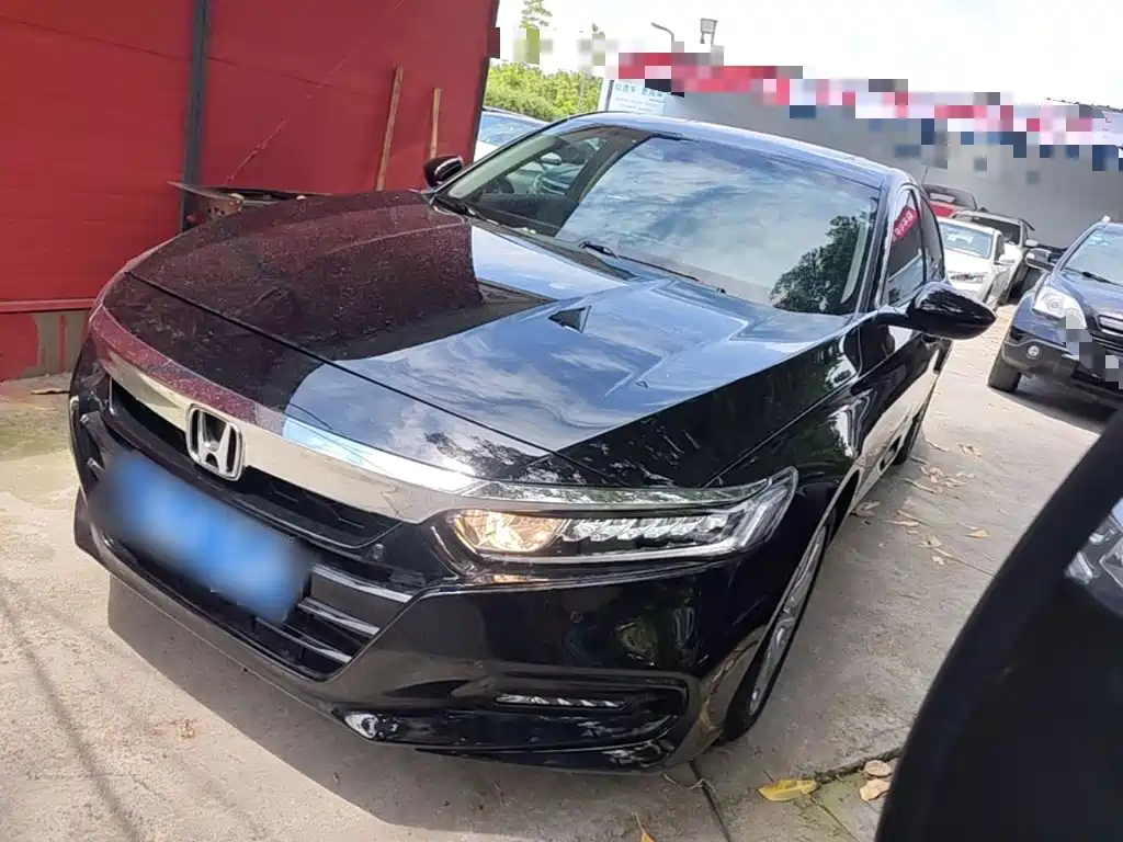 Honda Accord 2021 — фото 1