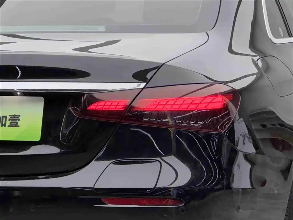 Mercedes-Benz E-Class New Energy 2022 — фото 18