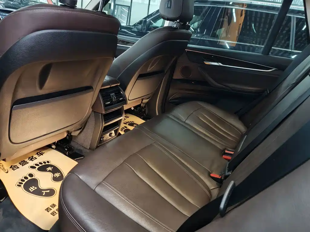BMW X5 2017 — фото 15