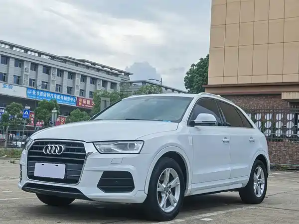 Audi Q3 2016
