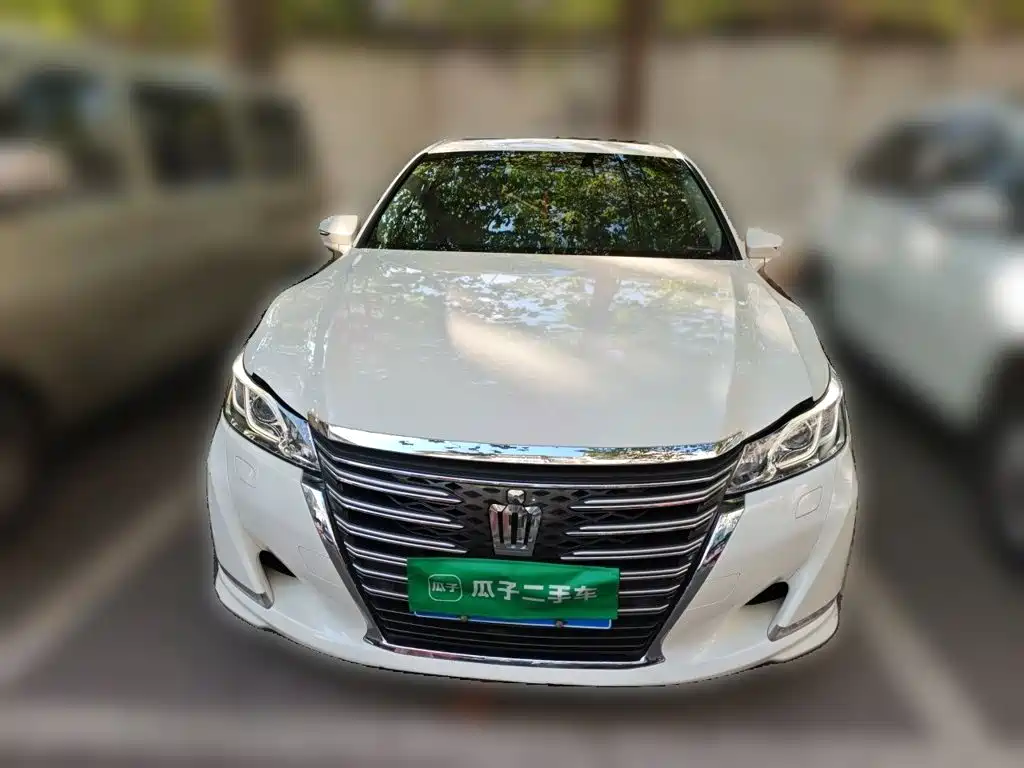 Toyota Crown 2016 — фото 2