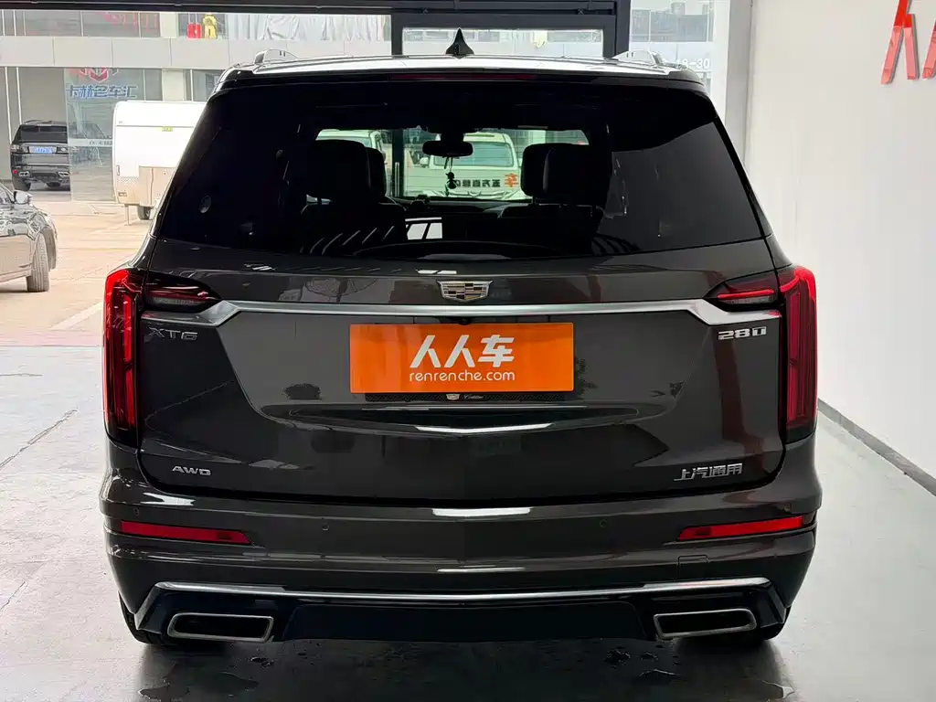 Cadillac XT6 2021 — фото 19