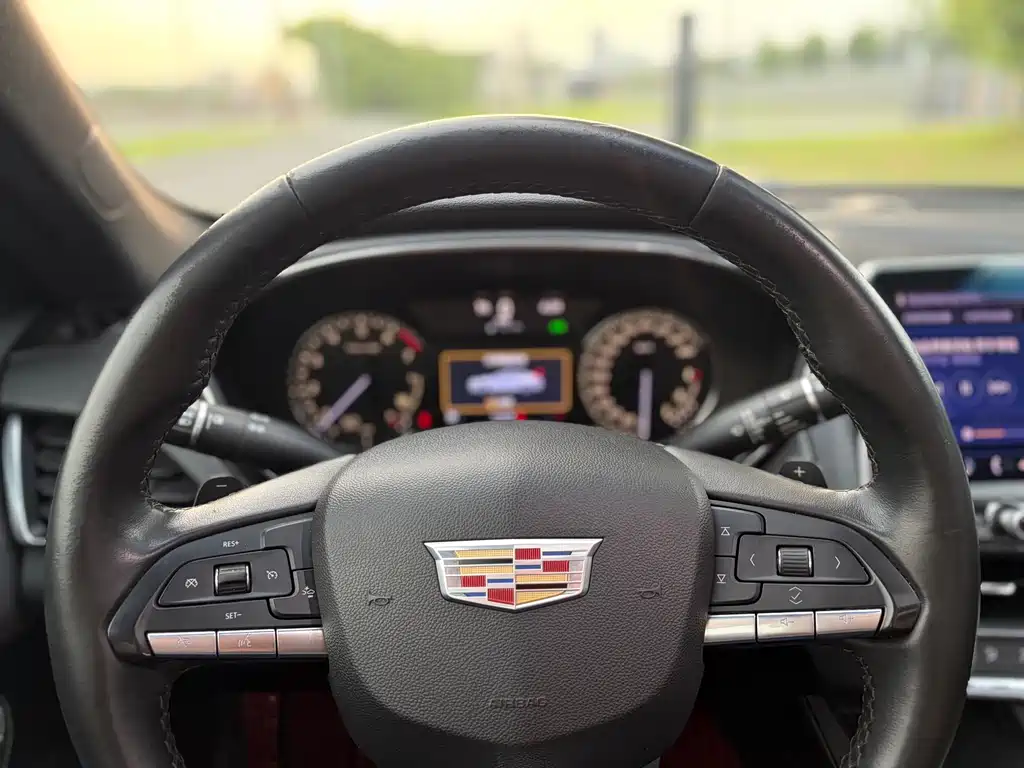 Cadillac CT5 2020 — фото 14