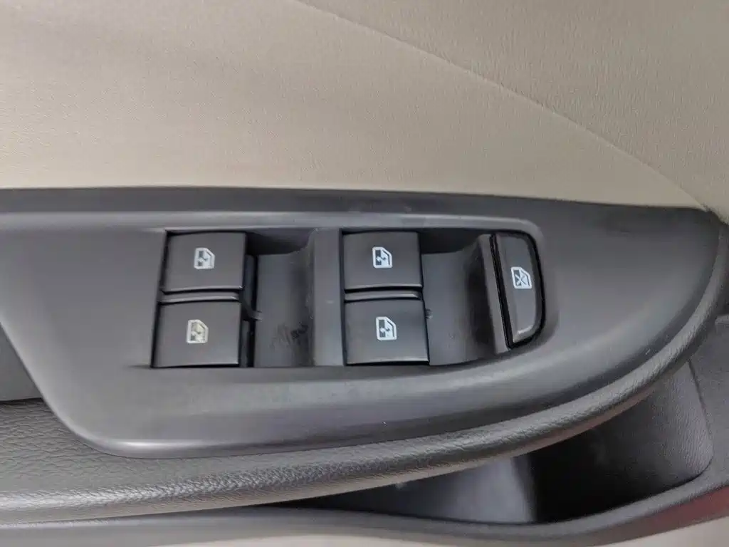 Buick Excelle GT 2015 — фото 9