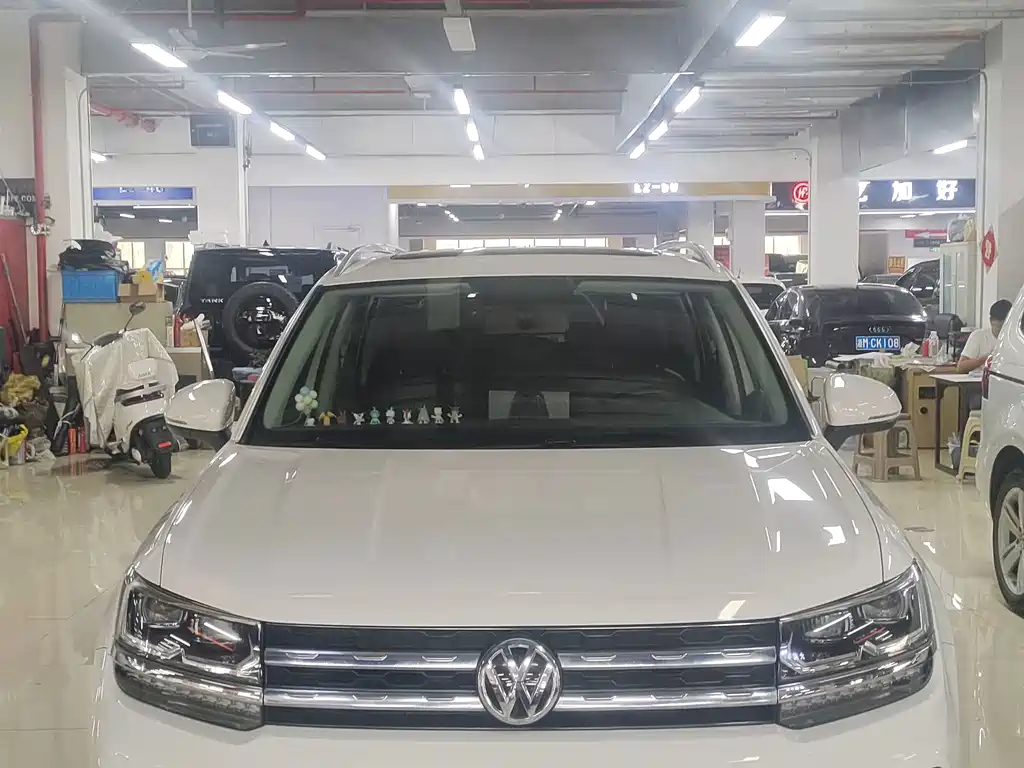 Volkswagen Tharu 2019