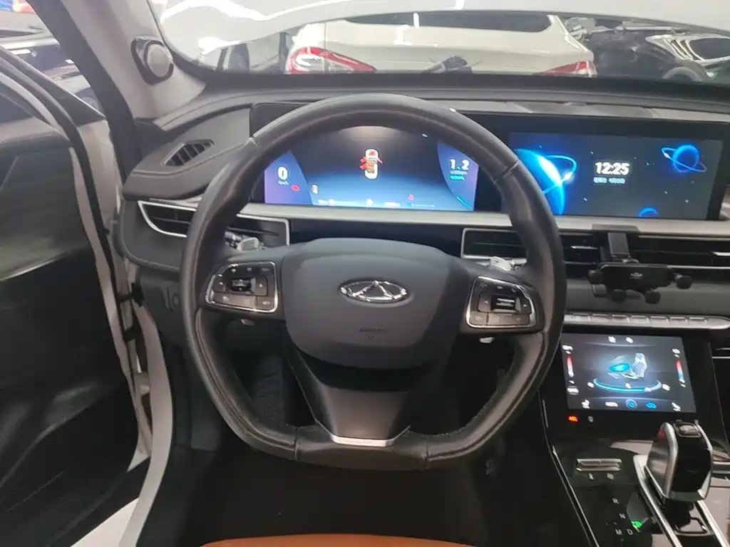 Chery Tiggo 8 PLUS 2022 — фото 11