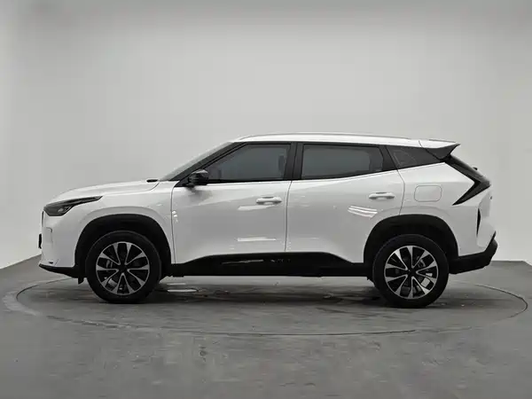 Geely Boyue 2026