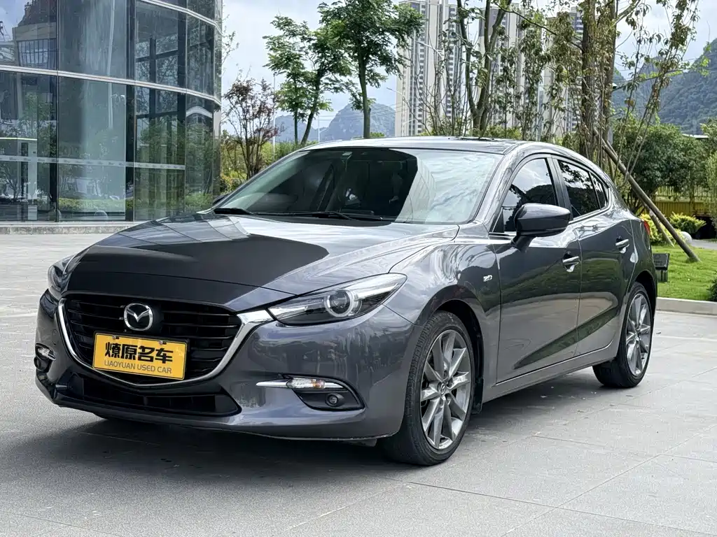 Mazda 3 Axela 2018