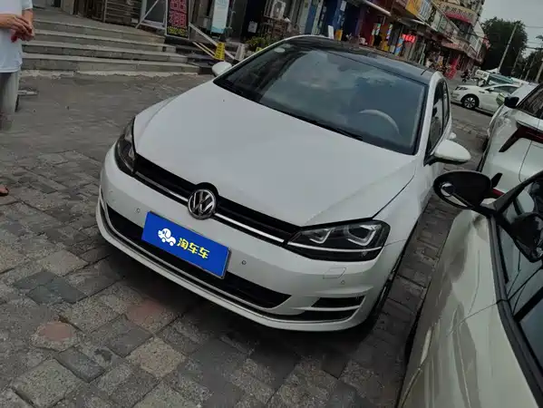 Volkswagen Golf 2016