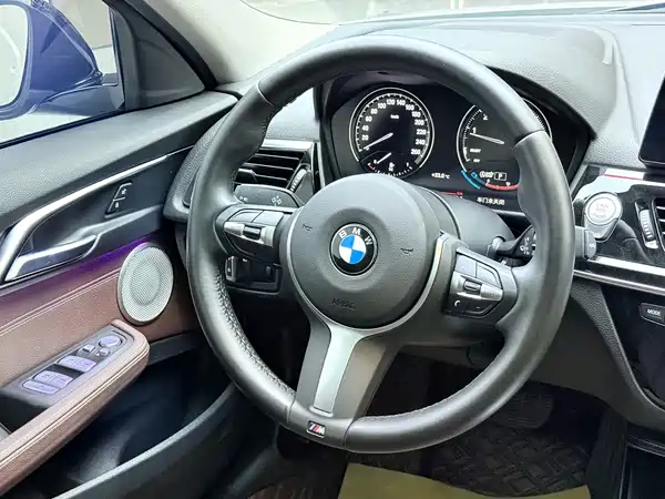 BMW 1 Series 2022