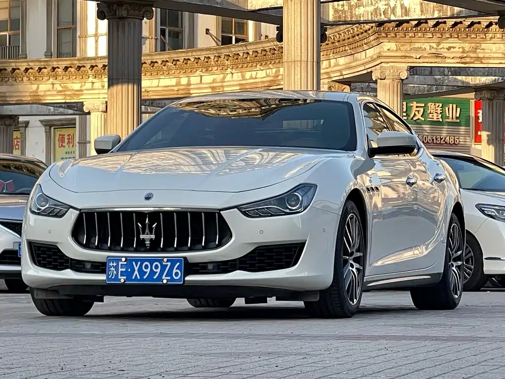 Maserati Ghibli 2021 — фото 5