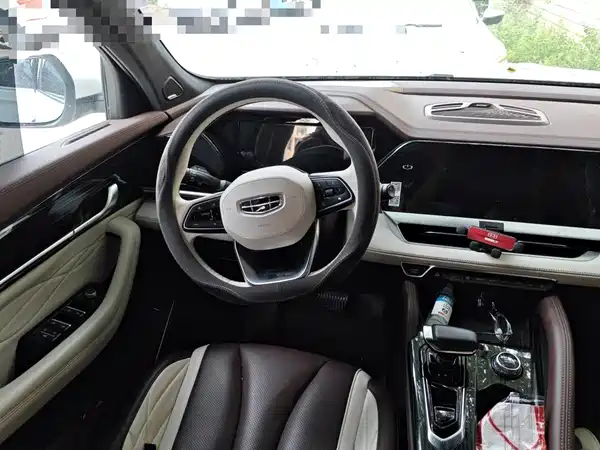 Geely Xingyue L 2022