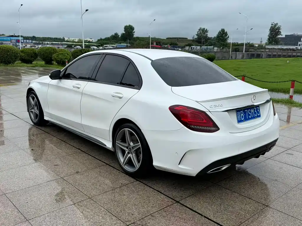 Mercedes-Benz C-Class 2020