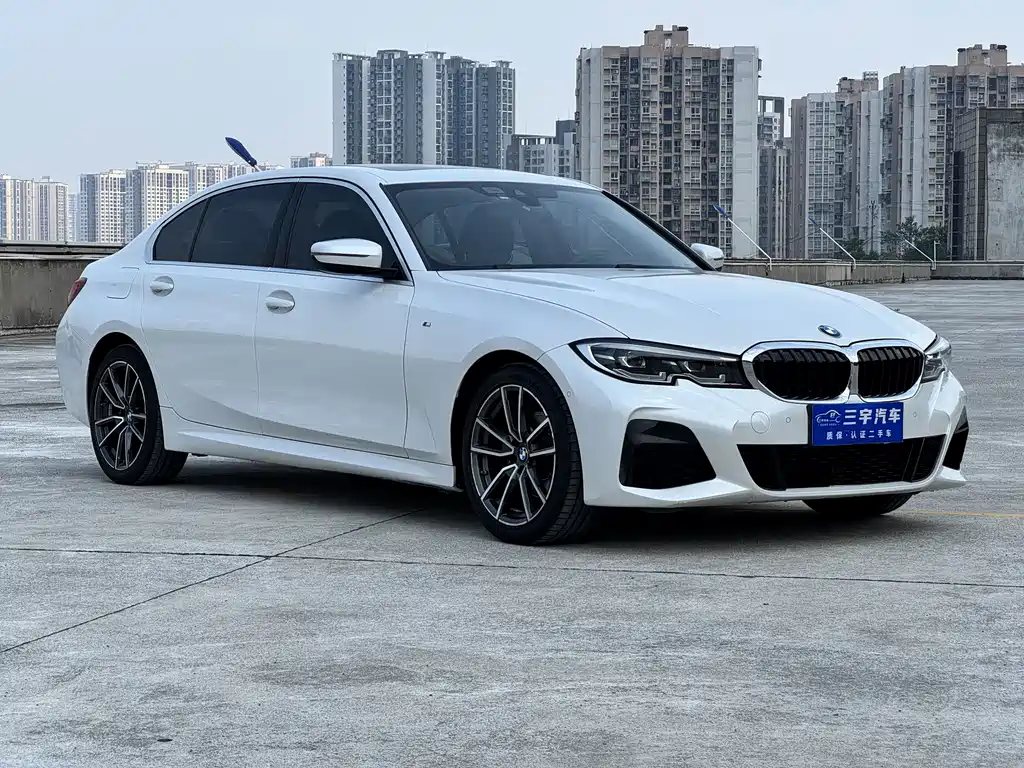 BMW 3 Series 2019 — фото 3