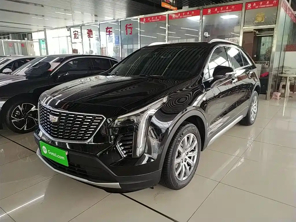 Cadillac XT4 2021 — фото 1