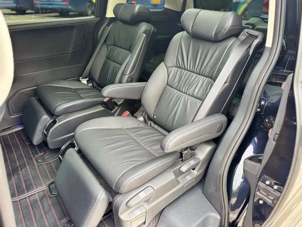 Honda Odyssey 2022 — фото 11