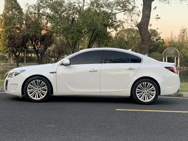 Buick Regal 2014